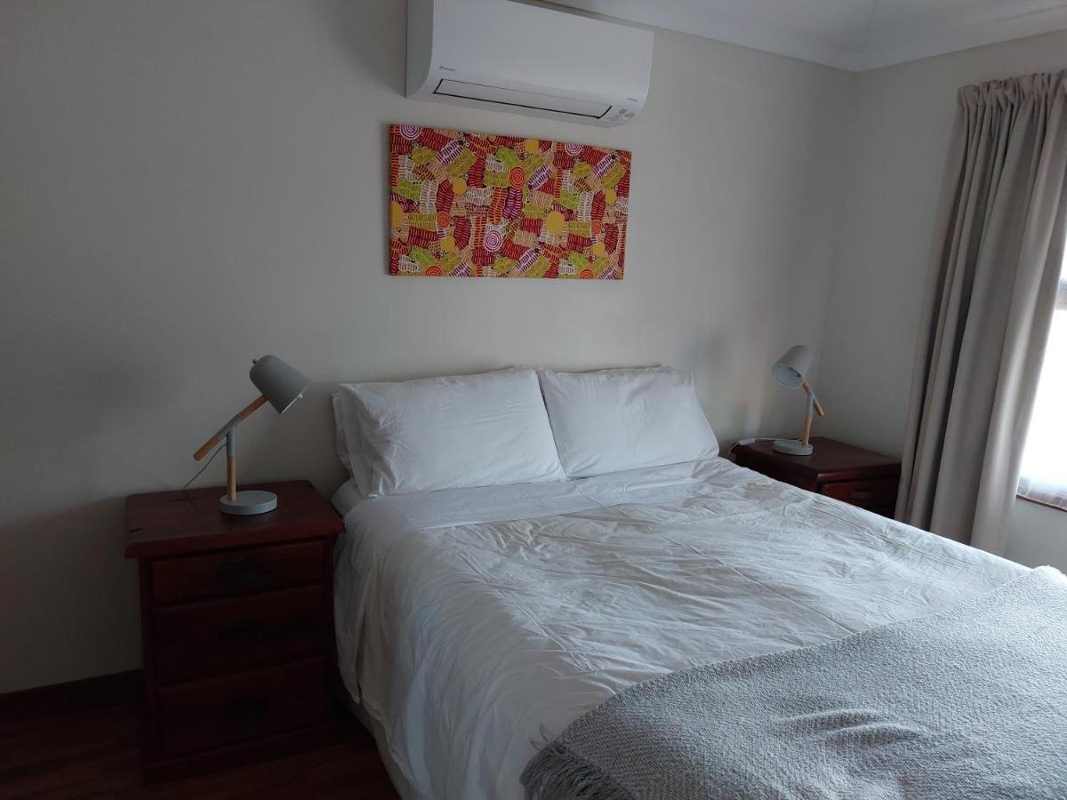 Wilmots On Dixon Bed & Breakfast Alice Springs Dış mekan fotoğraf
