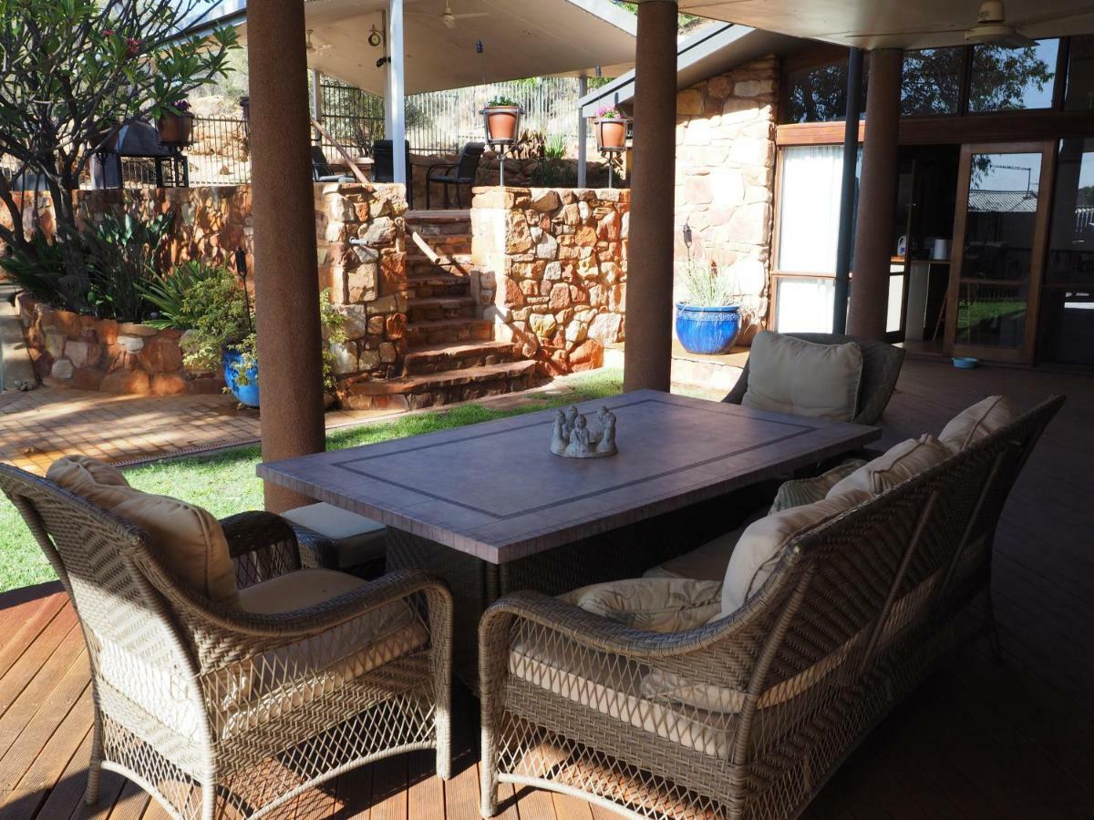 Wilmots On Dixon Bed & Breakfast Alice Springs Dış mekan fotoğraf